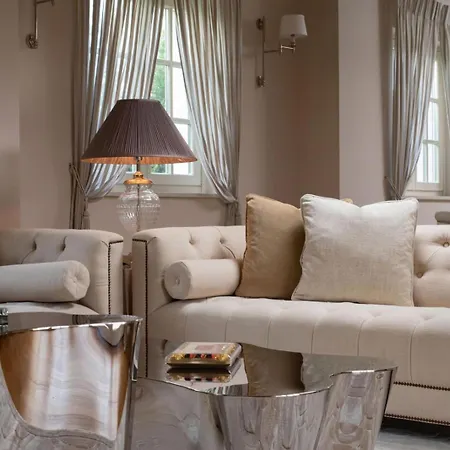 Luxury Claretta Near Porec For 8 People With Sea View & Pet Friendly