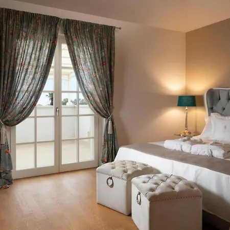 Luxury Claretta Near Porec For 8 People With Sea View & Pet Friendly Villa *