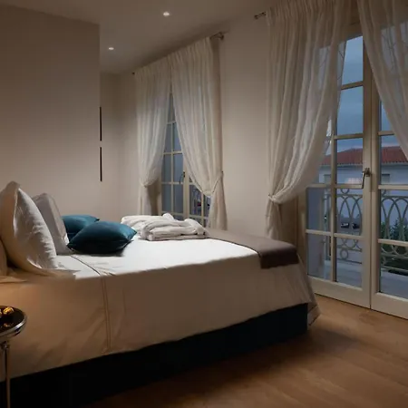 Luxury Claretta Near Porec For 8 People With Sea View & Pet Friendly Villa